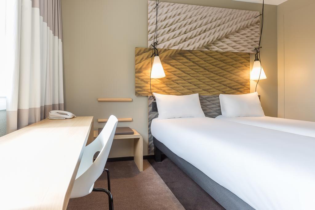 Ibis Geneve Aeroport Hotel Le Grand Saconnex Bagian luar foto